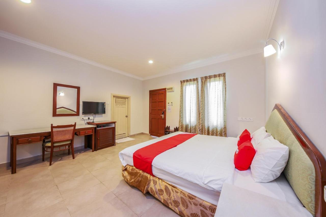 Oyo 89679 Dream Garden Resort Ayer Hangat Eksteriør bilde