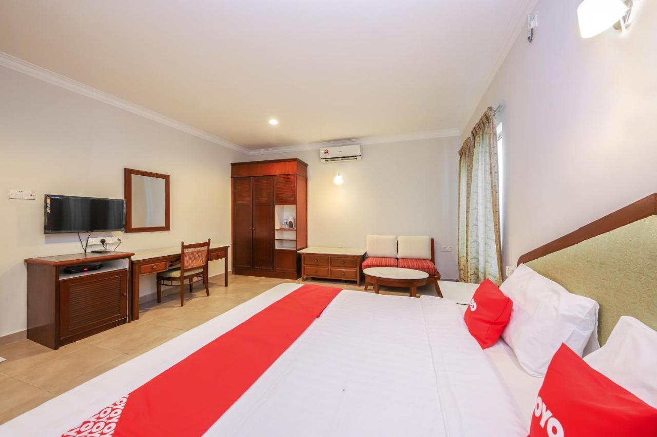 Oyo 89679 Dream Garden Resort Ayer Hangat Eksteriør bilde