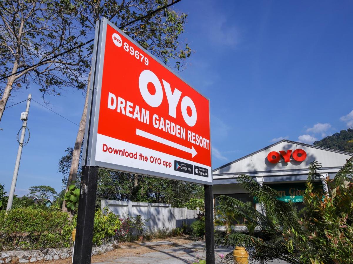 Oyo 89679 Dream Garden Resort Ayer Hangat Eksteriør bilde