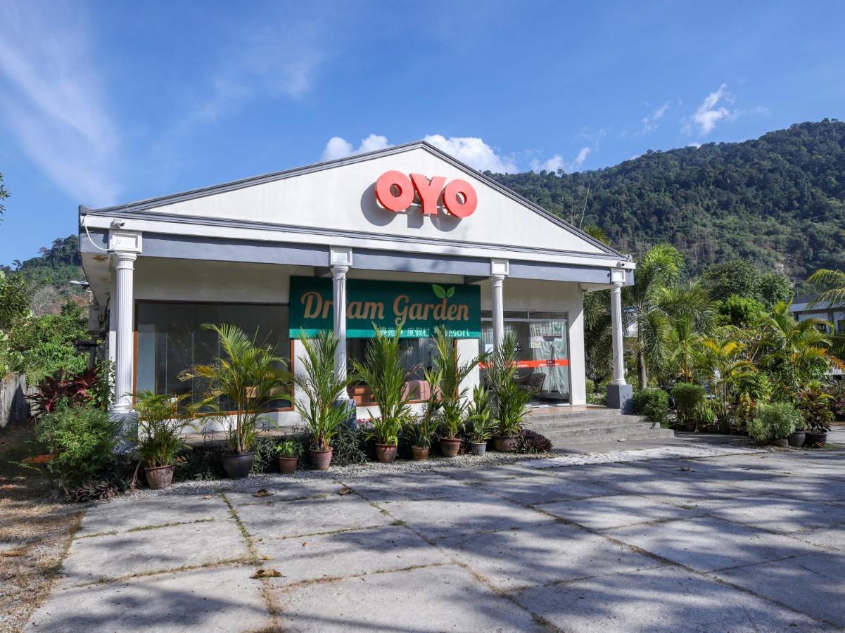 Oyo 89679 Dream Garden Resort Ayer Hangat Eksteriør bilde