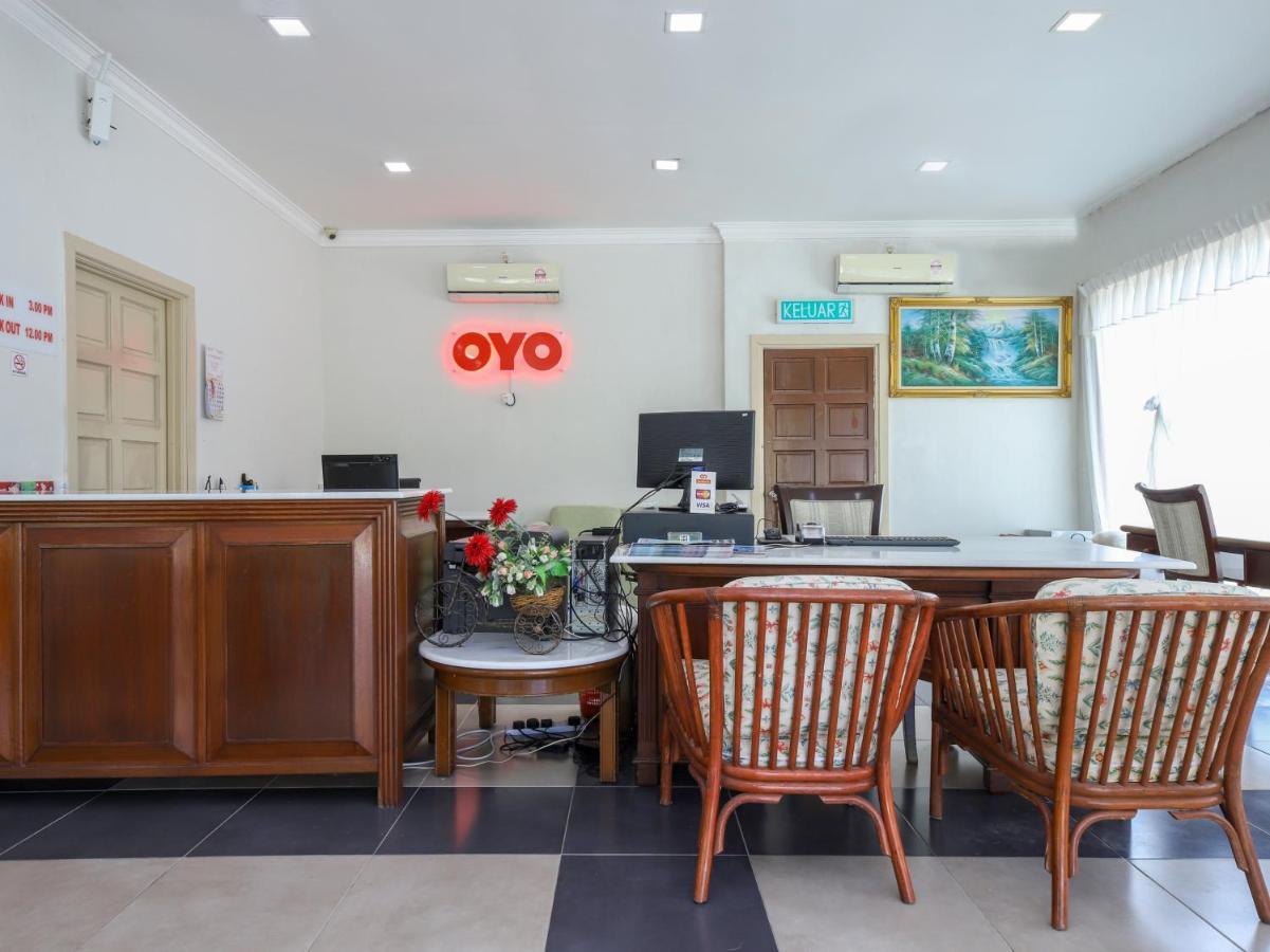 Oyo 89679 Dream Garden Resort Ayer Hangat Eksteriør bilde